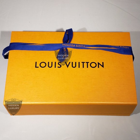 Palm Springs Mini Reverse Monogram Backpack M44872 - Picture 2 of 11